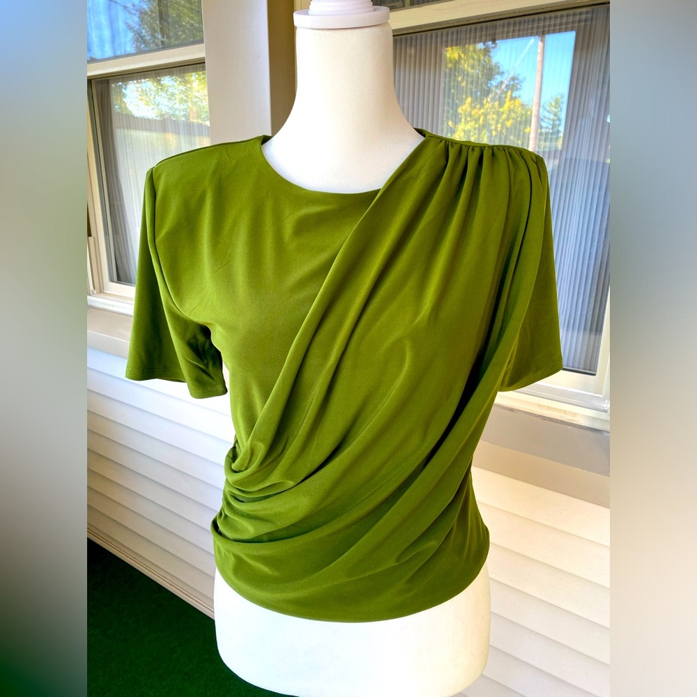 Express, Draped, Crewneck, Cropped Top!